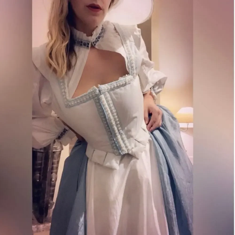 Elizabethan good witch theater costume - Picture 14 of 14